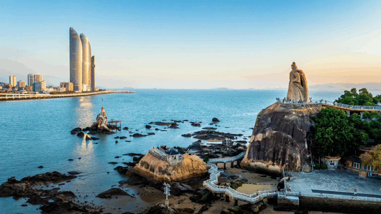 Gulangyu Island: Xiamen’s UNESCO Piano Island Paradise video poster