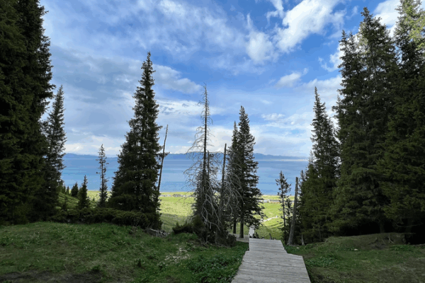 Chasing Clouds: Songshutou’s Epic Panorama at Sayram Lake Chasing_Clouds__Songshutou_s_Epic_Panorama_at_Sayram_Lake video poster