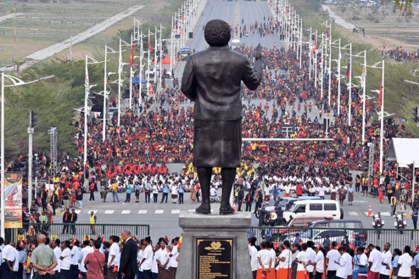China Envoy Joins Papua New Guinea’s 50th Independence Bash China_Envoy_Joins_Papua_New_Guinea_s_50th_Independence_Bash