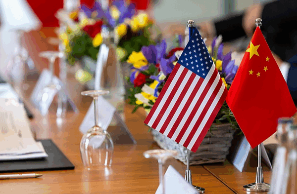 Chinese Mainland Vice Premier He Lifeng Meets U.S. Lawmakers to Boost Economic Ties Chinese_Mainland_Vice_Premier_He_Lifeng_Meets_U_S__Lawmakers_to_Boost_Economic_Ties