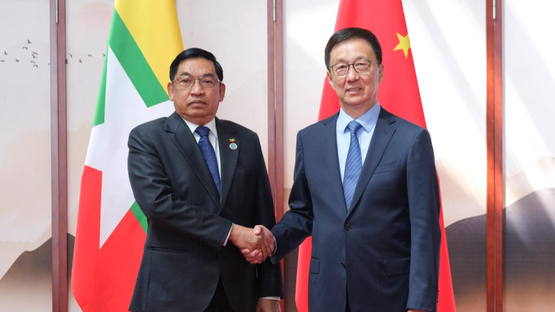 Chinese_VP_Meets_ASEAN_Leaders_at_22nd_China_ASEAN_Expo