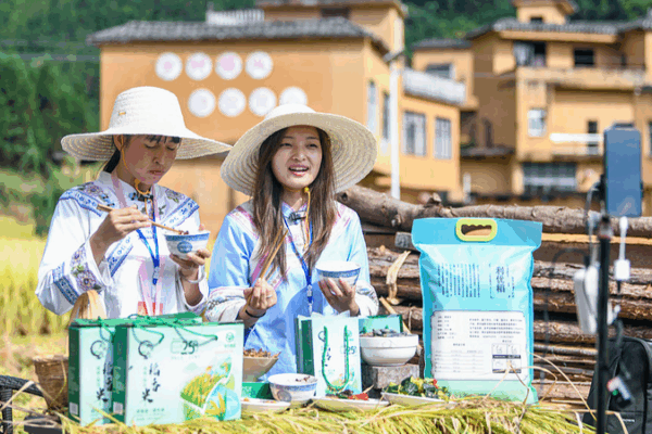 Inside the Chinese Mainland’s Farmers’ Harvest Festival: Sparking Rural Revival Inside the Chinese Mainland’s Farmers’ Harvest Festival: Sparking Rural Revival
