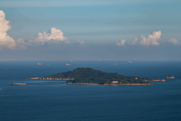 Fujian Coast Guard Enhances Patrols Near Kinmen to Protect Fishermen Fujian_Coast_Guard_Enhances_Patrols_Near_Kinmen_to_Protect_Fishermen
