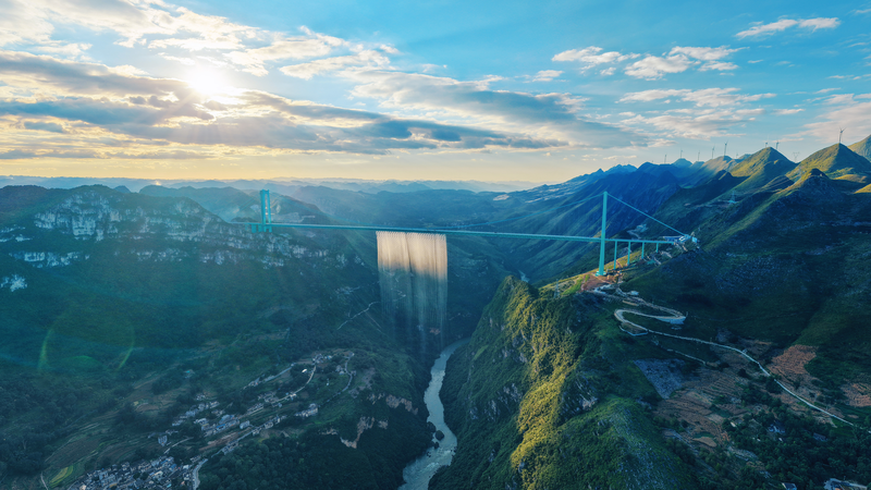 Huajiang_Grand_Canyon_Bridge__Soar_800m_Above_the_River_ - Namaste Headlines Huajiang_Grand_Canyon_Bridge__Soar_800m_Above_the_River_