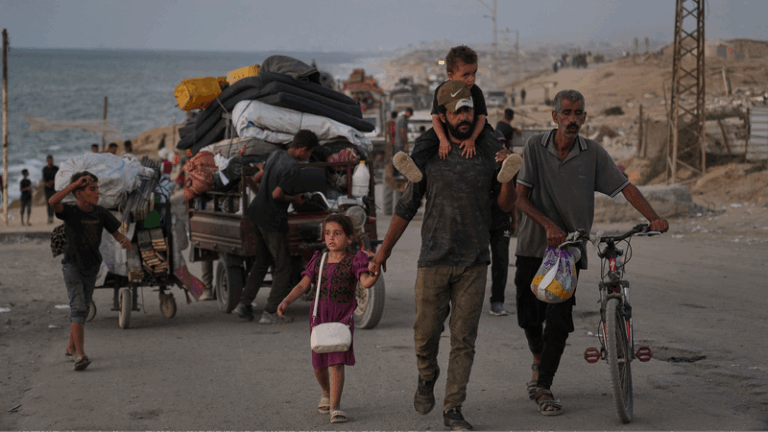 Israel_Opens_Gaza_Escape_Route_as_EU_Mulls_Trade_Sanctions