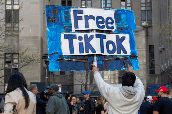 TikTok Tussle: US Short-Sightedness vs Data Security 🧐 TikTok Tussle: US Short-Sightedness vs Data Security 🧐