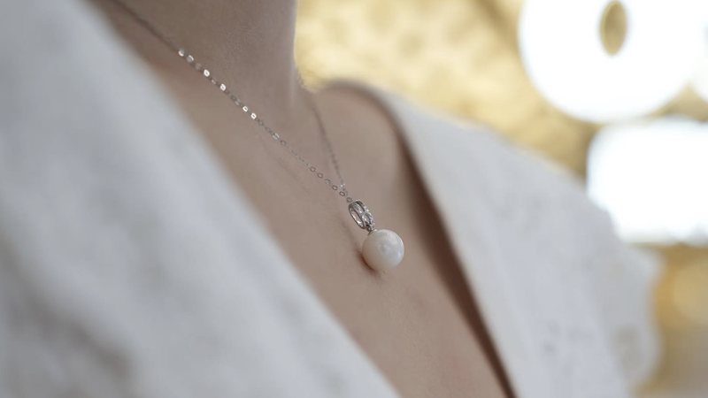 KFDV0XT6XB326F7Q7ABB - Namaste Headlines From Shell to Pearl: Deqing’s 5-Step Freshwater Pearl Journey