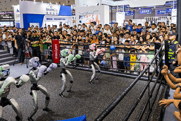Smart Manufacturing in the Chinese Mainland: AMRC & Dr. Ma’s Top Insights Smart Manufacturing in the Chinese Mainland: AMRC & Dr. Ma’s Top Insights
