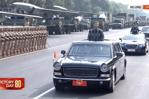Xi Jinping Inspects Troops on Chang’an Avenue for 80th Victory Commemoration Xi Jinping Inspects Troops on Chang’an Avenue for 80th Victory Commemoration video poster