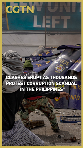 Manila_Erupts__Thousands_Protest_Billion_Dollar_Corruption_Scandal video poster