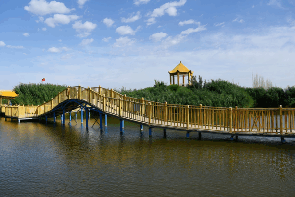 Dreamy Vibes at Bosten Lake’s Dahekou: Xinjiang’s Hidden “West Sea” 🏞️ Dreamy Vibes at Bosten Lake’s Dahekou: Xinjiang’s Hidden “West Sea” 🏞️ video poster