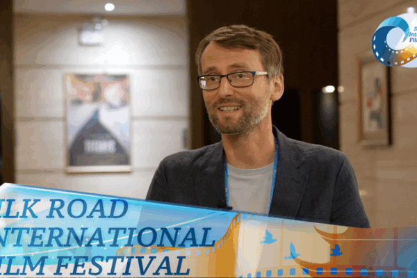 Polish Docu Director Dziadosz Shares Filmmaking Tips in Fuzhou Polish_Docu_Director_Dziadosz_Shares_Filmmaking_Tips_in_Fuzhou video poster