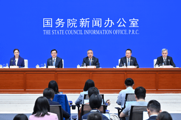 Xinjiang’s New Era: From Stability to Economic Boom 🚀 Xinjiang’s New Era: From Stability to Economic Boom 🚀