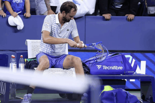 US Open Drama: Djokovic’s Grit, Medvedev’s Slip & a Sinner-Alcaraz Showdown? US Open Drama: Djokovic’s Grit, Medvedev’s Slip & a Sinner-Alcaraz Showdown? video poster