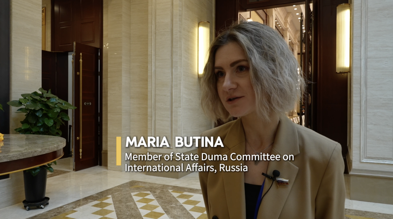 Russian_Lawmaker_Raves_About_Thriving_Schools___Bazaars_in_Xinjiang_Region video poster