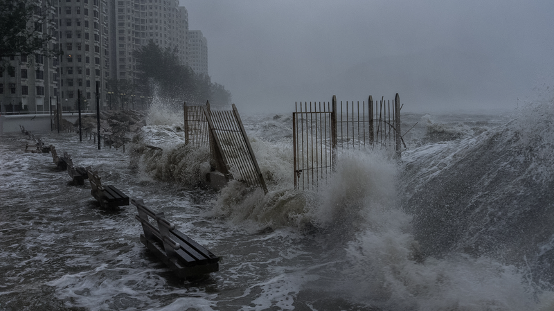 Super_Typhoon_Ragasa_Braces_Guangdong_Coast__Millions_Relocated