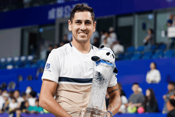 Tabilo Saves 2 MP, Beats Musetti in Epic Chengdu Open Final Tabilo_Saves_2_MP__Beats_Musetti_in_Epic_Chengdu_Open_Final