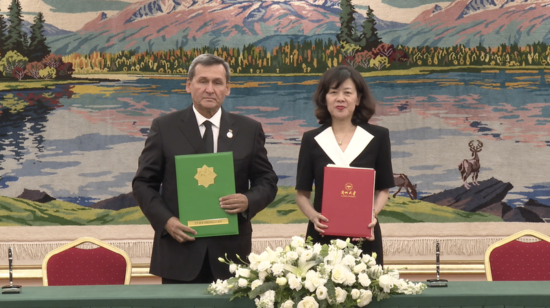 The Chinese mainland and Turkmenistan Seal Deals Echoing Xi’s Governance Initiative The_Chinese_mainland_and_Turkmenistan_Seal_Deals_Echoing_Xi_s_Governance_Initiative video poster