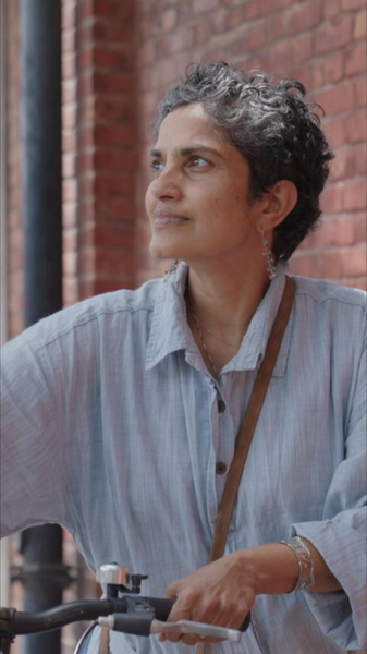 Where_Heritage_Meets_Heart__Indian_Ceramicist_Priya_in_Jingdezhen video poster