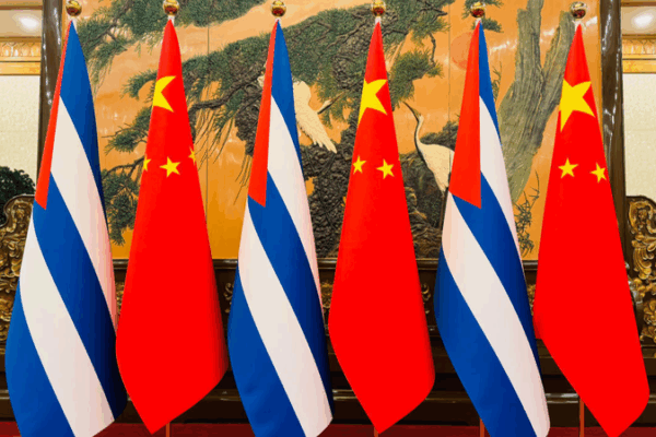 Xi Jinping Meets Cuban President Miguel Diaz-Canel in Beijing Xi_Jinping_Meets_Cuban_President_Miguel_Diaz_Canel_in_Beijing