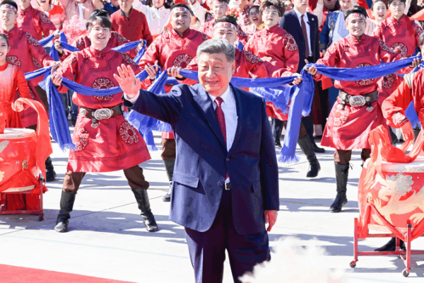 Xi Leaves Xinjiang After 70th Anniversary Celebrations, Heads to Beijing Xi_Leaves_Xinjiang_After_70th_Anniversary_Celebrations__Heads_to_Beijing video poster