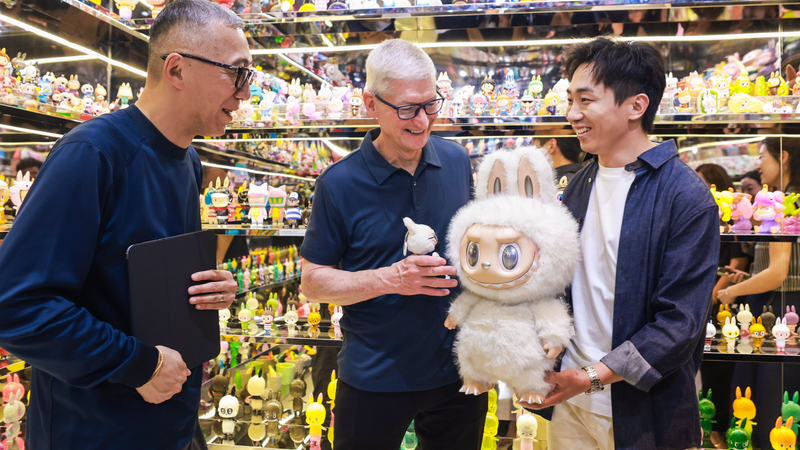 Tim Cook Joins Labubu’s 10th Anniversary Exhibit in Shanghai