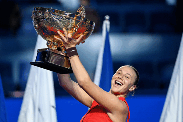 Anisimova Triumphs at China Open in Beijing 🎾 Anisimova Triumphs at China Open in Beijing 🎾