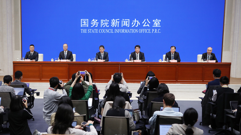 1TDT7OFTXKNTUMLNXLDP - Namaste Headlines China’s Green Exports Surge in 2025 🌱🚀