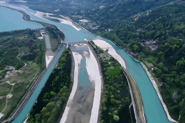 Discover Yuzui: Dujiangyan’s 2,000-Year-Old Fish-Mouth Wonder Discover Yuzui: Dujiangyan’s 2,000-Year-Old Fish-Mouth Wonder video poster