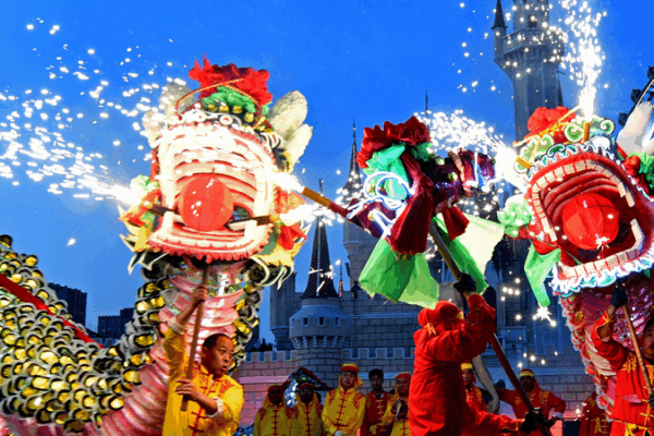 Shanxi Paper Dragons Light Up Beijing Park for National Day 🎉🐉 Shanxi Paper Dragons Light Up Beijing Park for National Day 🎉🐉