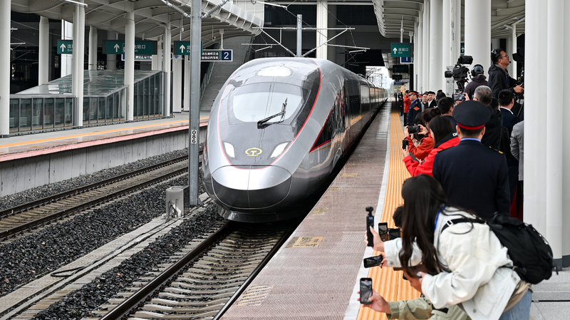 8GNCGNROQ86DZDHKRQHN - Namaste Headlines 🚄 Transport Goes Next-Level: Chinese Mainland's 5-Year Modernization