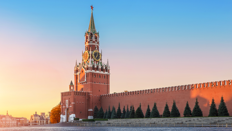 Spasskaya Tower: Moscow’s Iconic Timekeeper in APEC Stories Spasskaya Tower: Moscow’s Iconic Timekeeper in APEC Stories