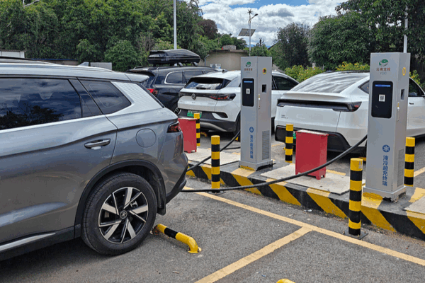 NEV Charging Soars on Chinese Mainland Highways This National Day Holiday ⚡ NEV Charging Soars on Chinese Mainland Highways This National Day Holiday ⚡