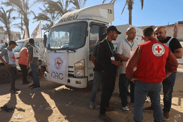 Aid Trucks Enter Gaza as Hostage-Body Dispute Pauses Ceasefire Aid_Trucks_Enter_Gaza_as_Hostage_Body_Dispute_Pauses_Ceasefire