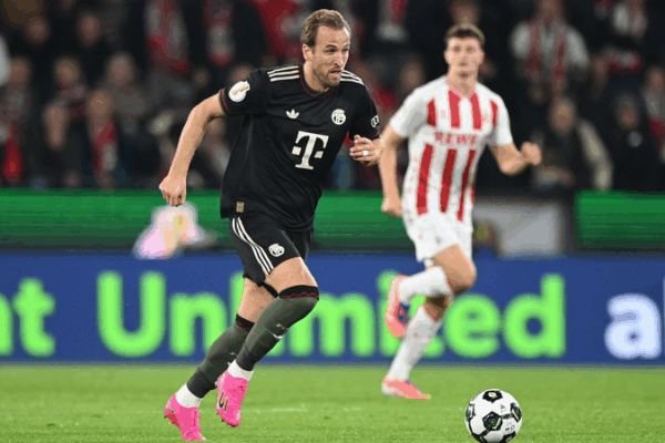 Bayern Munich Rally Past Cologne 4-1 to Keep 14-0 Run Alive Bayern_Munich_Rally_Past_Cologne_4_1_to_Keep_14_0_Run_Alive