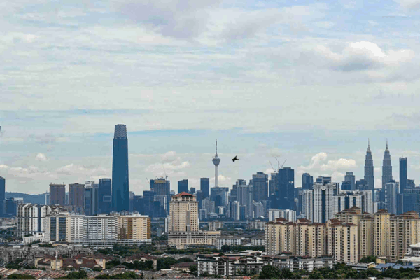 Chinese_Mainland_Delegation_Meets_Media_in_Kuala_Lumpur video poster