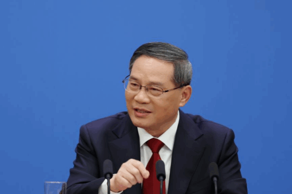 Chinese Premier Li Qiang Lands in DPRK for WPK’s 80th Anniversary Chinese_Premier_Li_Qiang_Lands_in_DPRK_for_WPK_s_80th_Anniversary