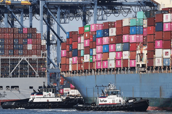 China–U.S. Tariff Standoff: What’s Next? 🤔 China–U.S. Tariff Standoff: What’s Next? 🤔