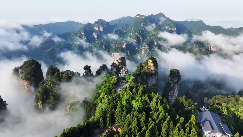 Why Six Wonders Pavilion Is Zhangjiajie’s Ultimate Viewpoint video poster