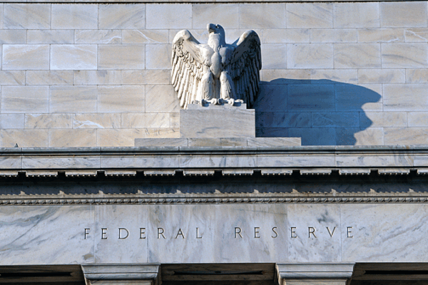 Fed Cuts Rates Again as US Shutdown Clouds Outlook Fed_Cuts_Rates_Again_as_US_Shutdown_Clouds_Outlook