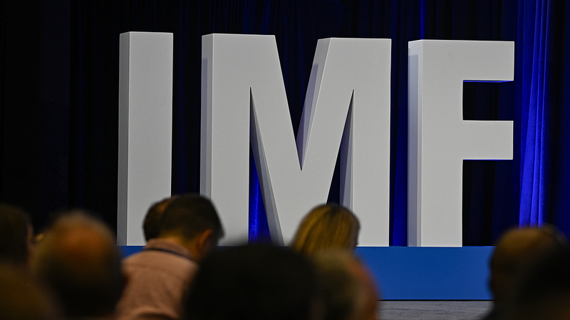 IMF Forecasts 3.2% Global Growth in 2025, Flags US Tariff Uncertainty 📈