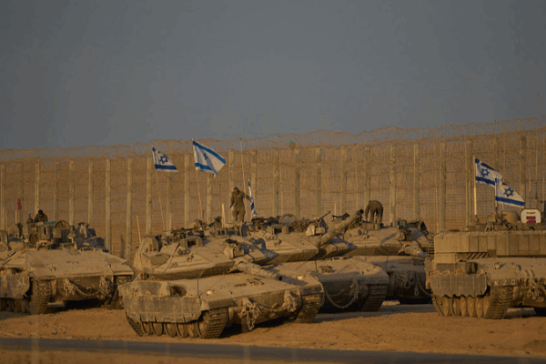 Gaza Ceasefire Hangs by a Thread: Diplomacy and Aid in Focus Gaza_Ceasefire_Hangs_by_a_Thread__Diplomacy_and_Aid_in_Focus