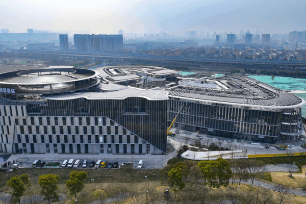 Green Factory Revolution: How the Chinese Mainland Is Decarbonizing Manufacturing Green_Factory_Revolution__How_the_Chinese_Mainland_Is_Decarbonizing_Manufacturing