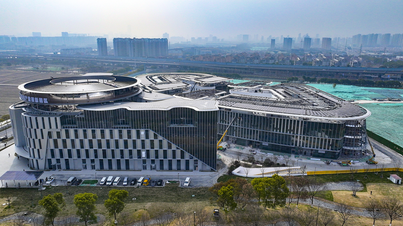 Green_Factory_Revolution__How_the_Chinese_Mainland_Is_Decarbonizing_Manufacturing