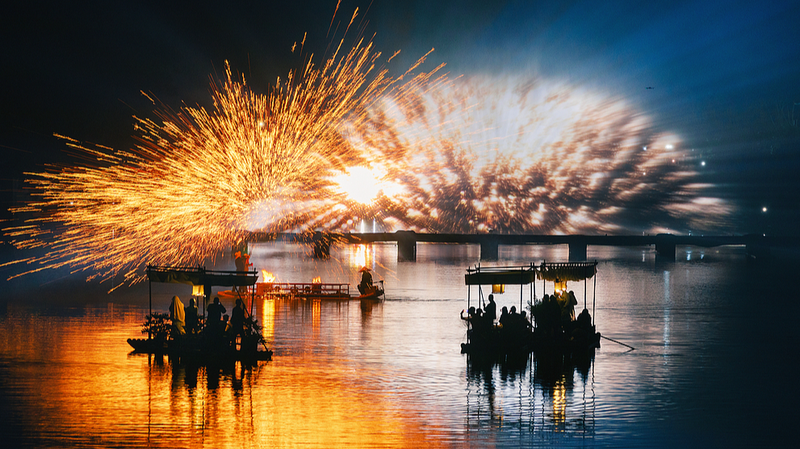 Immersive_Tech_Sparks_Fun_on_China_s_National_Day_Holiday