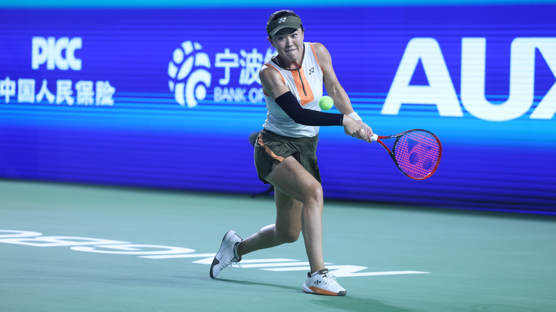 NGR3QXBDQN53KU7KO9KF - Namaste Headlines Zhu Lin’s Hardcourt Home-Run Ends as Shnaider Wins in Ningbo