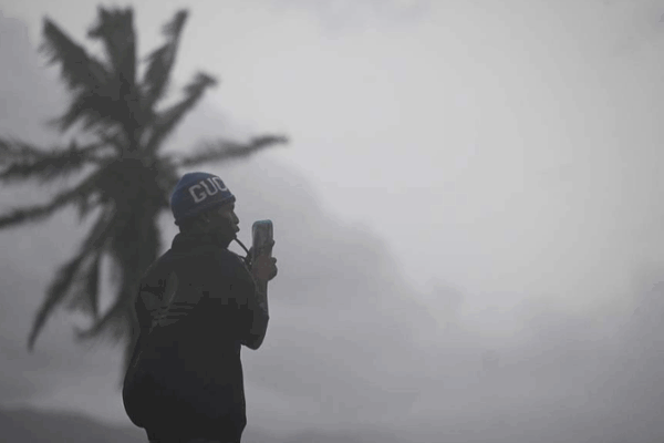 Hurricane Melissa Roars Toward Jamaica as a Deadly Category-5 Storm 🌪️ video poster