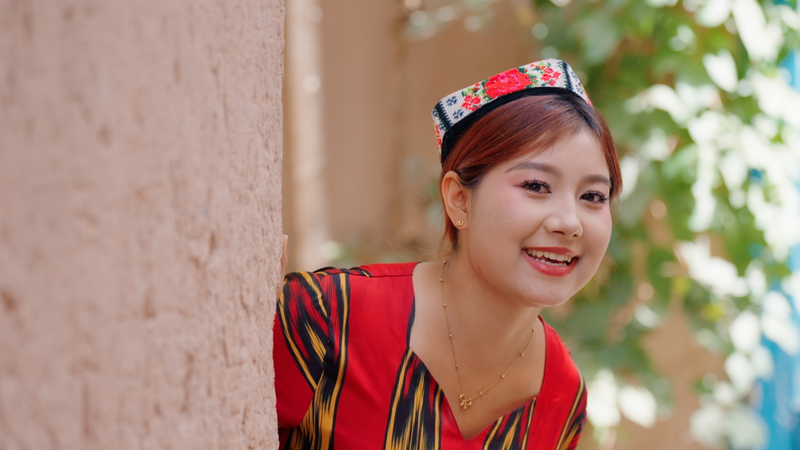 Meet Guli: Guardian of Kashi’s Ancient City video poster