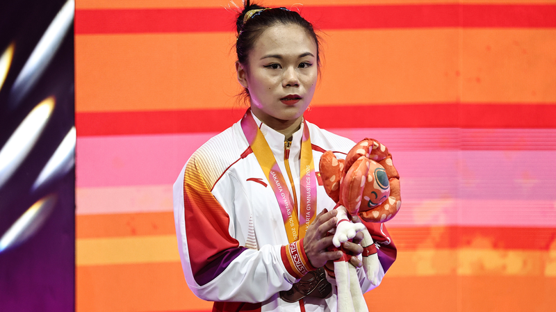 QRUYO25D0D40JUDVLOYC - Namaste Headlines Zhang Qingying’s All-Around Bronze Brings the Chinese Mainland Back to World Podium