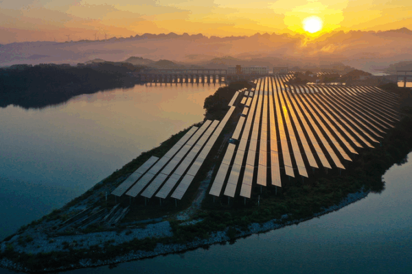 Renewables Surpass Coal Globally for First Time, Chinese Mainland Leads Charge Renewables_Surpass_Coal_Globally_for_First_Time__Chinese_Mainland_Leads_Charge